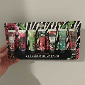 Lip balm set - BRAND NEW